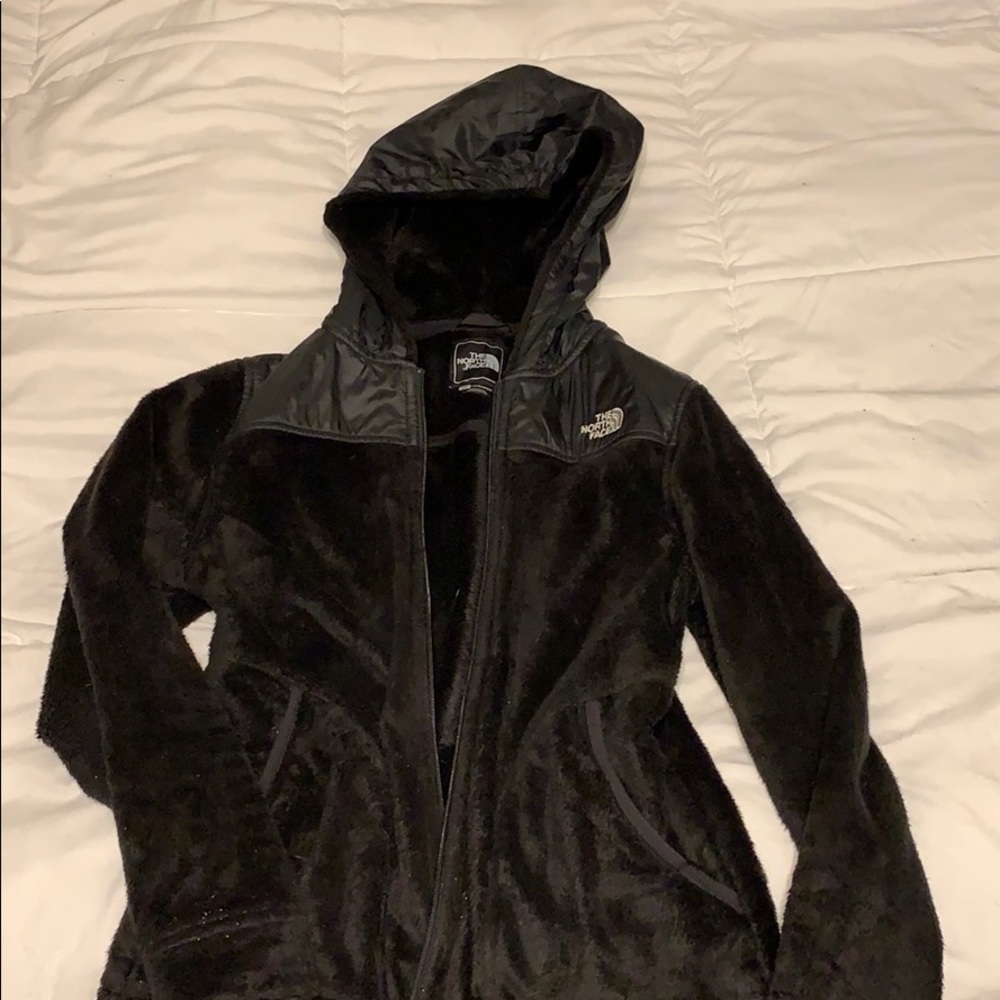 Black North Face jacket